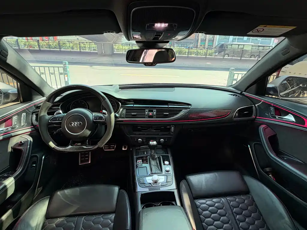Audi RS 6 — миниатюра 13