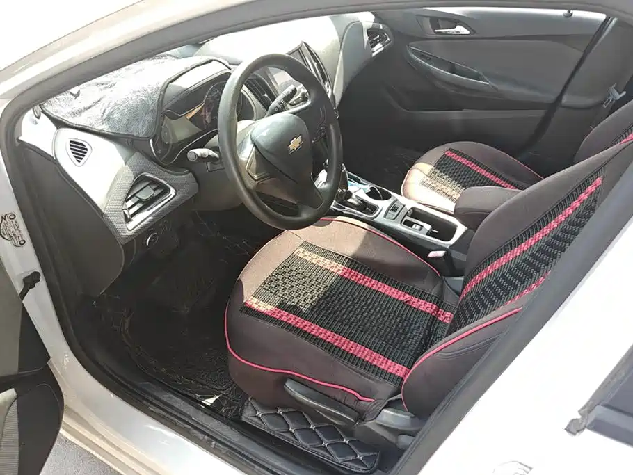 Chevrolet Cruze — миниатюра 9