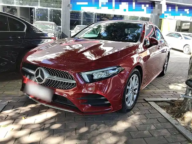 MERCEDES BENZ A CLASS