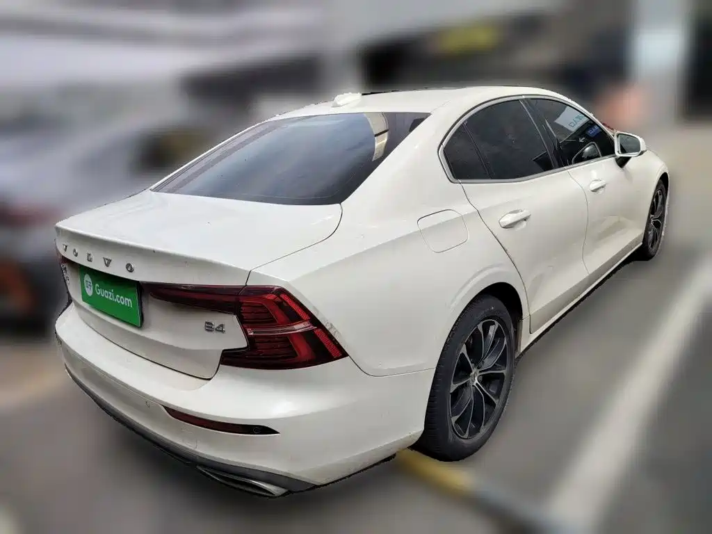 Volvo S60 — миниатюра 5