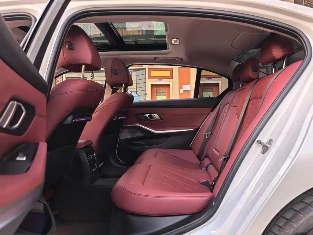 BMW 3 Series — миниатюра 6