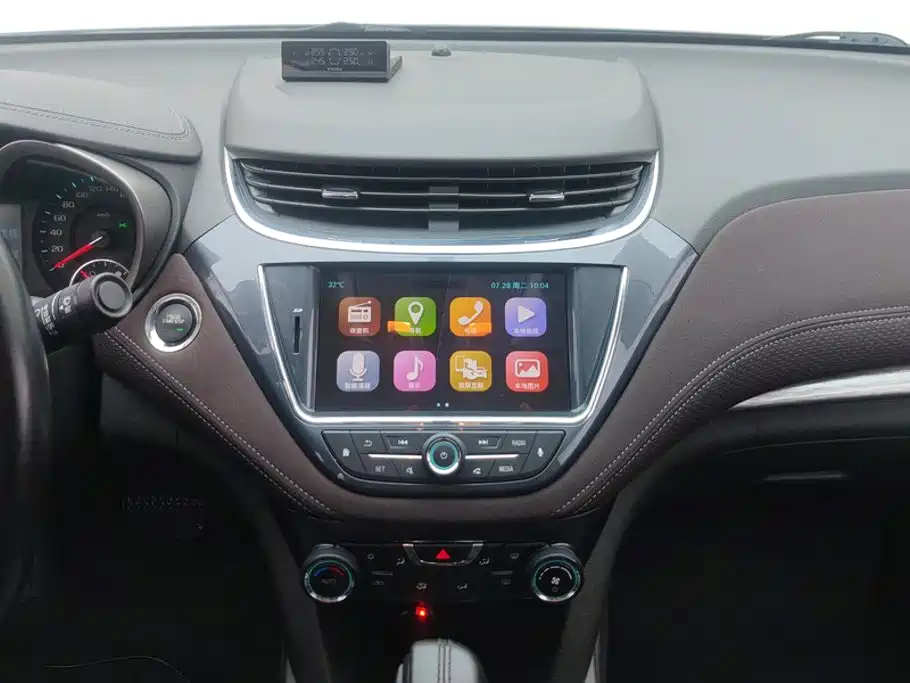 Chevrolet Malibu — миниатюра 13