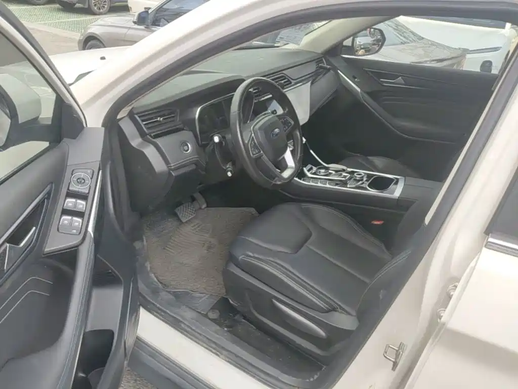 Ford Ведущий EV — миниатюра 16