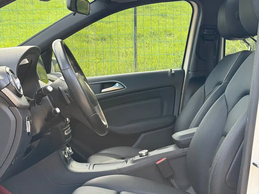Mercedes-Benz B-Class B 2017 B 200