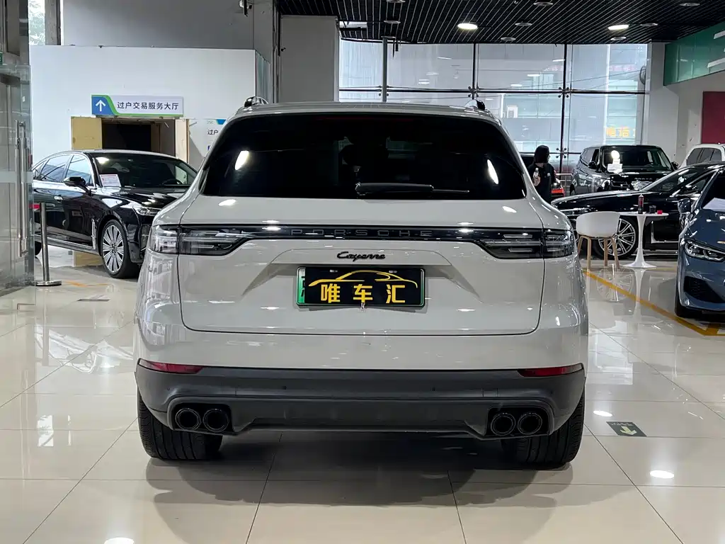 PORSCHE CAYENNE NEW ENERGY