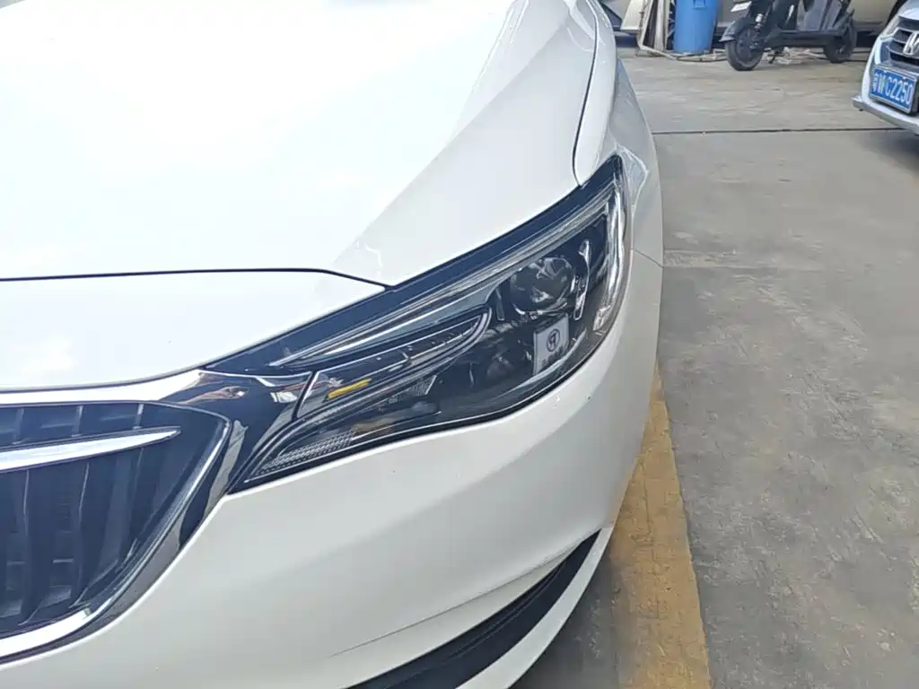 Buick Excelle — миниатюра 24