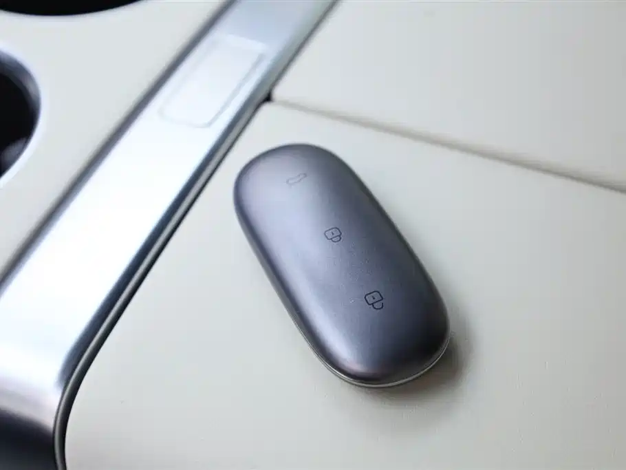 Li Auto L9 2025 Ultra