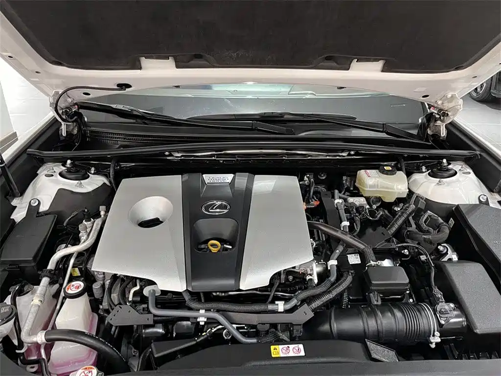 Lexus ES — миниатюра 8