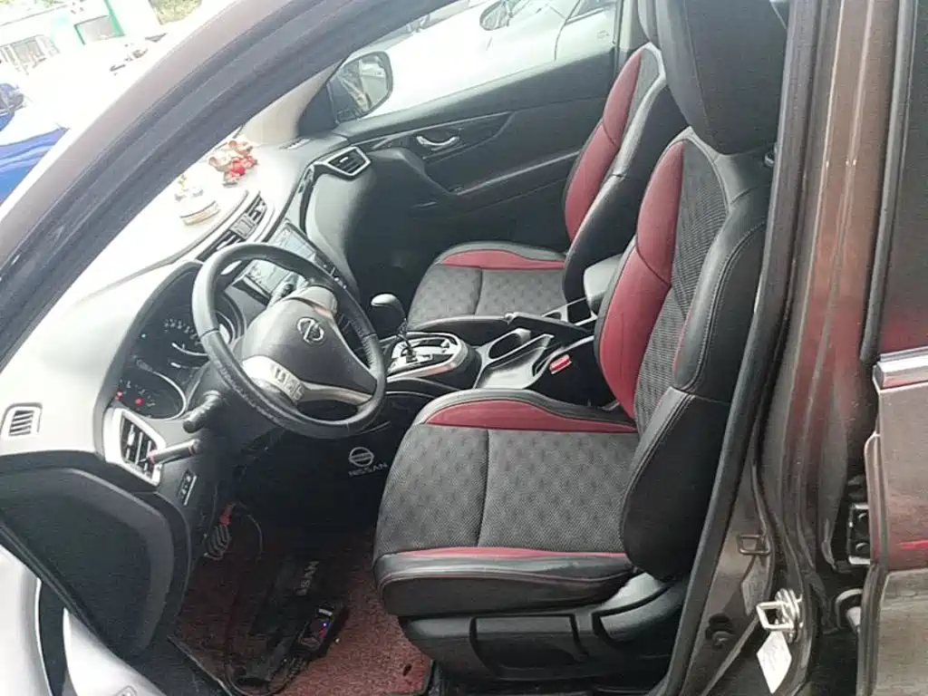 Nissan Qashqai — миниатюра 15