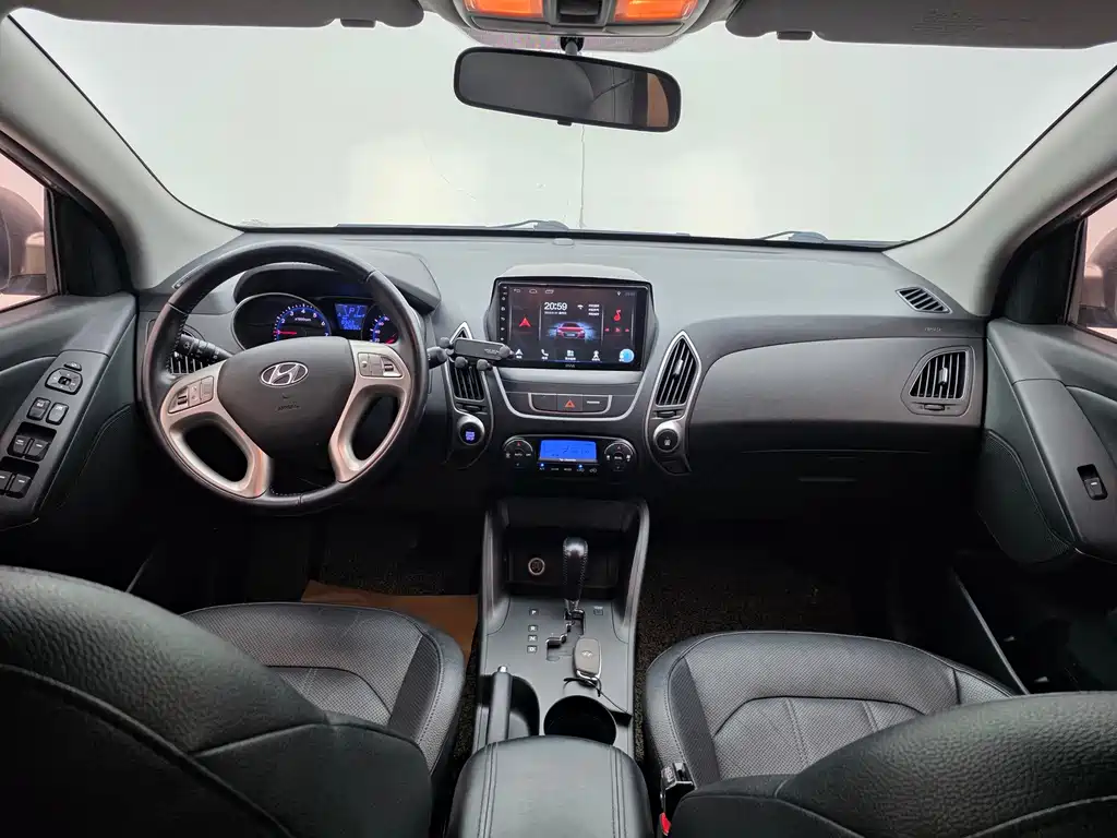 Hyundai ix35 — миниатюра 8
