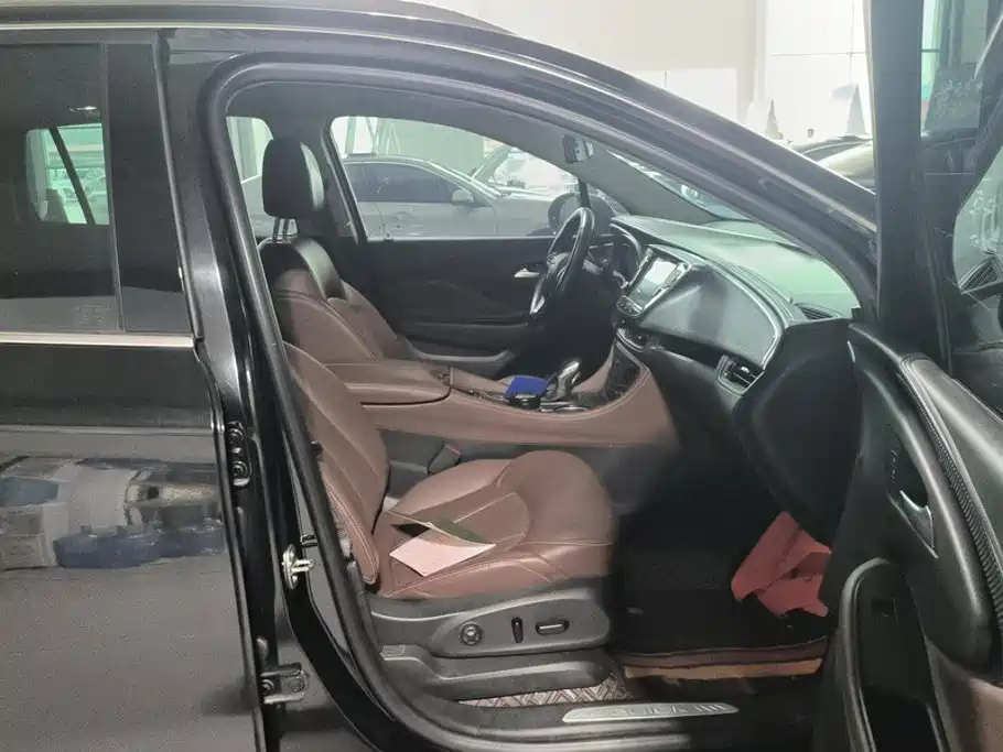 Buick Envision Plus — миниатюра 8