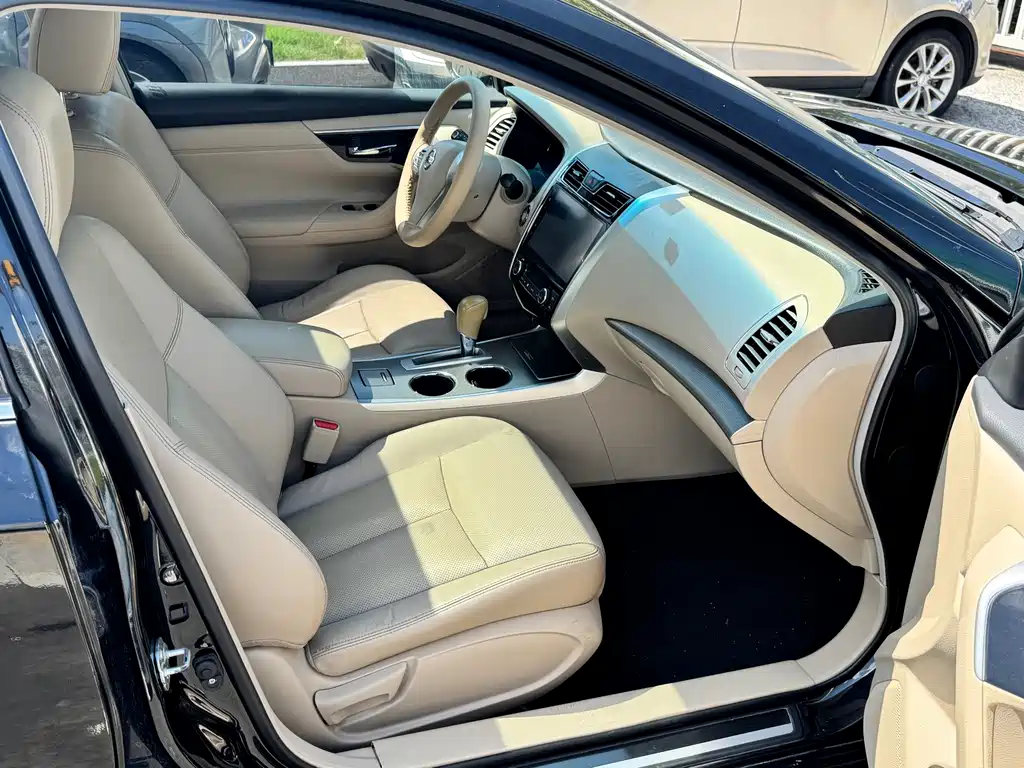 Nissan Teana — миниатюра 10