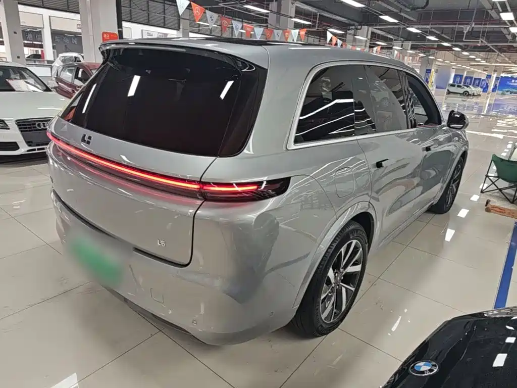 Li Auto Li L8 — миниатюра 7