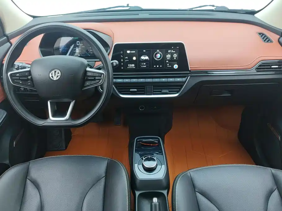 Dongfeng EV YOUNG Guang Xiaoxin — миниатюра 12