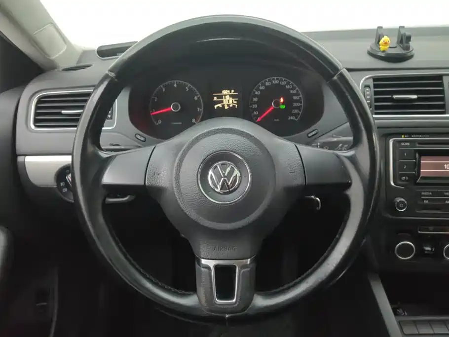 Volkswagen Sagitar — миниатюра 15