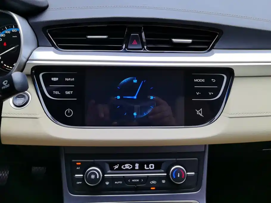 Geely Emgrand — миниатюра 13