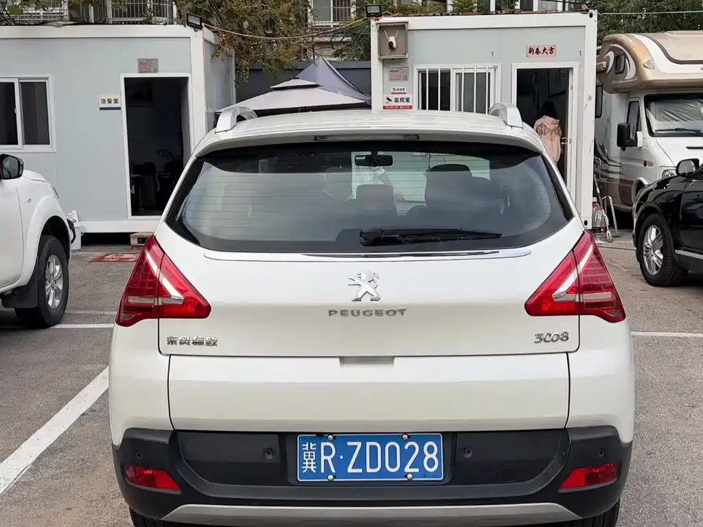 Peugeot 3008 — миниатюра 4
