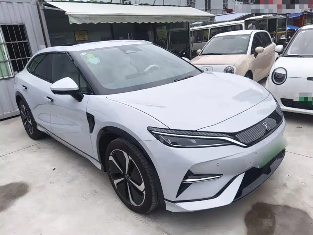 BYD Song L EV L EV 2025 662km