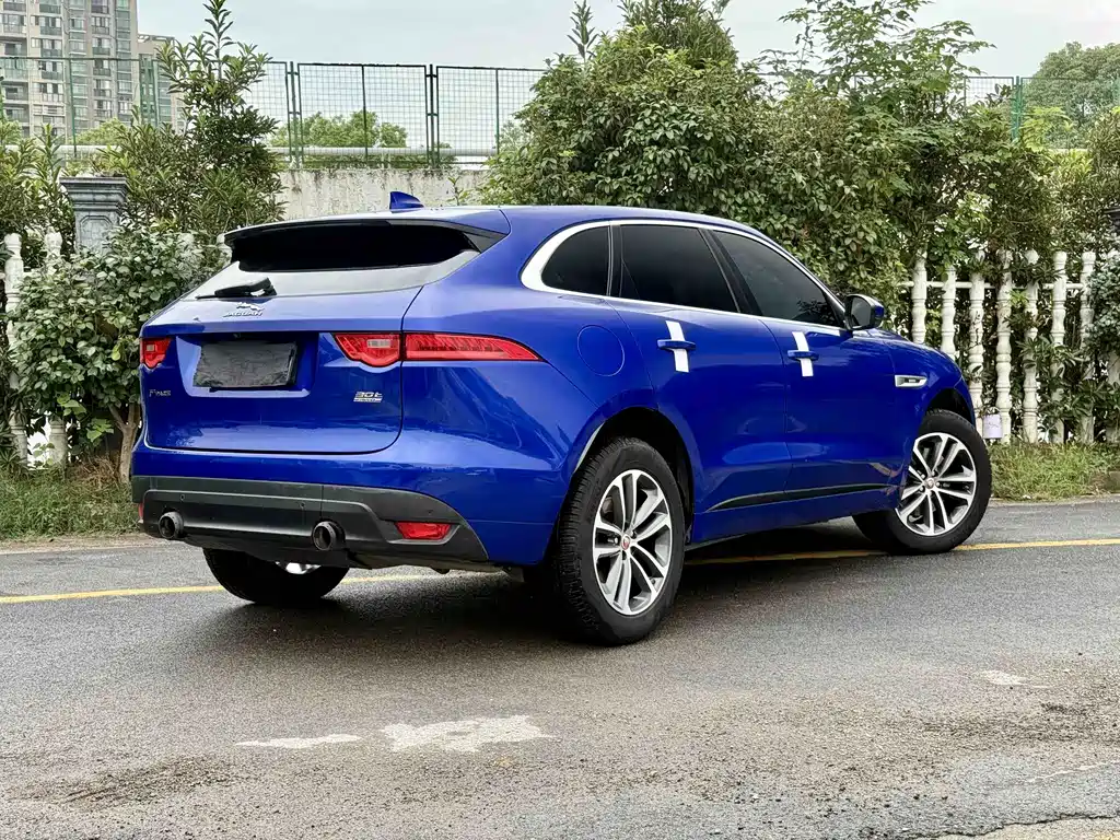 Jaguar F-PACE — миниатюра 6