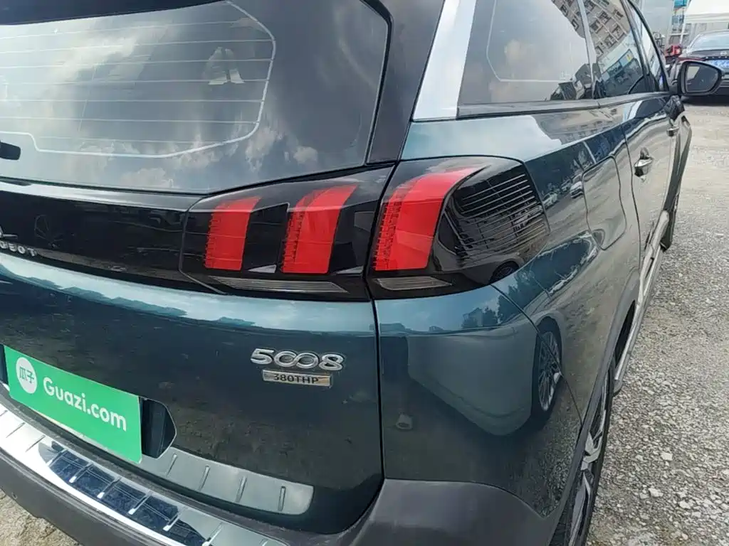 Peugeot 5008 — миниатюра 8