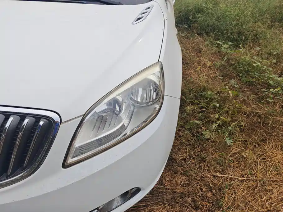 Buick Excelle — миниатюра 5