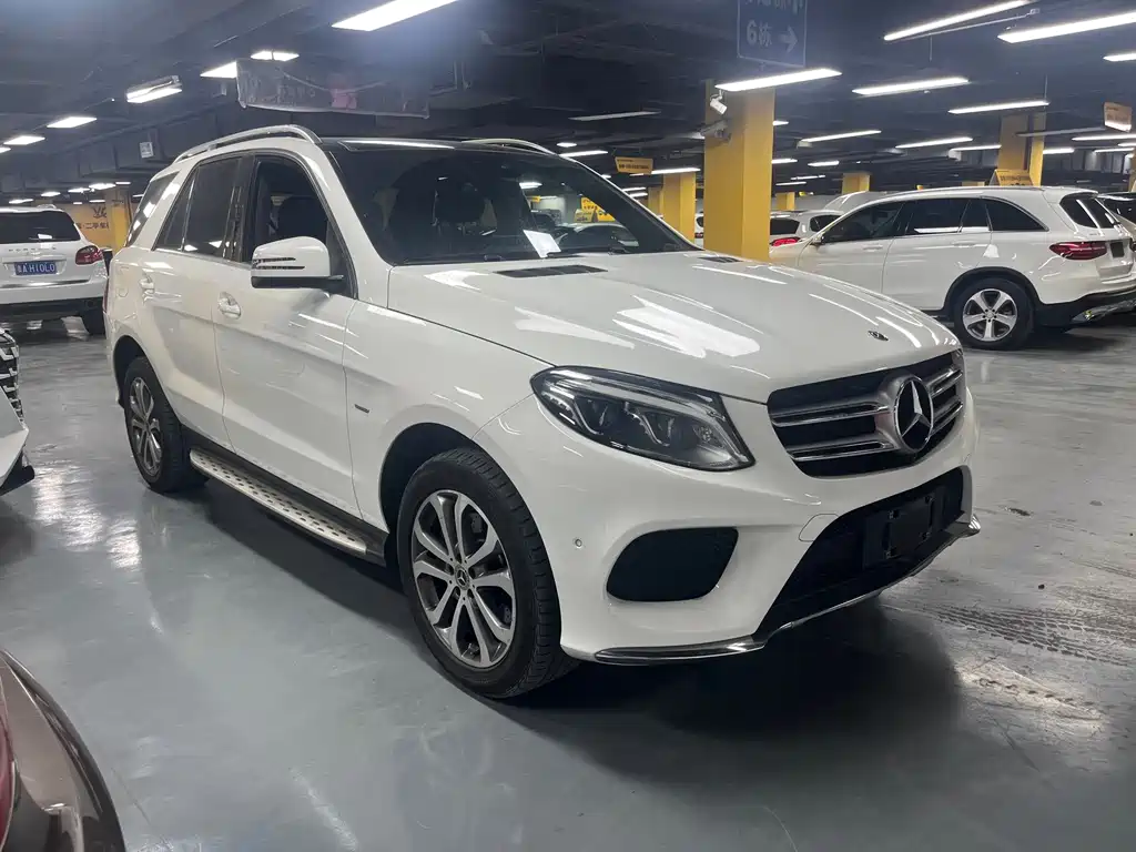 Mercedes-Benz GLE (Import) — миниатюра 3