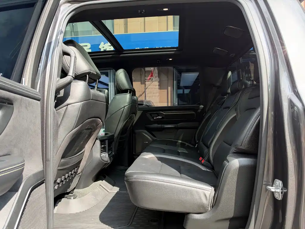 RAM Ram Trucks — миниатюра 8