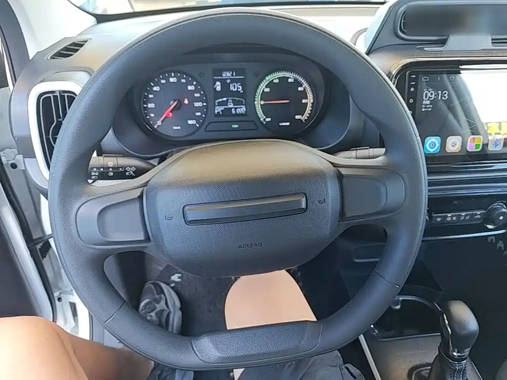 Roewe Clever — миниатюра 11