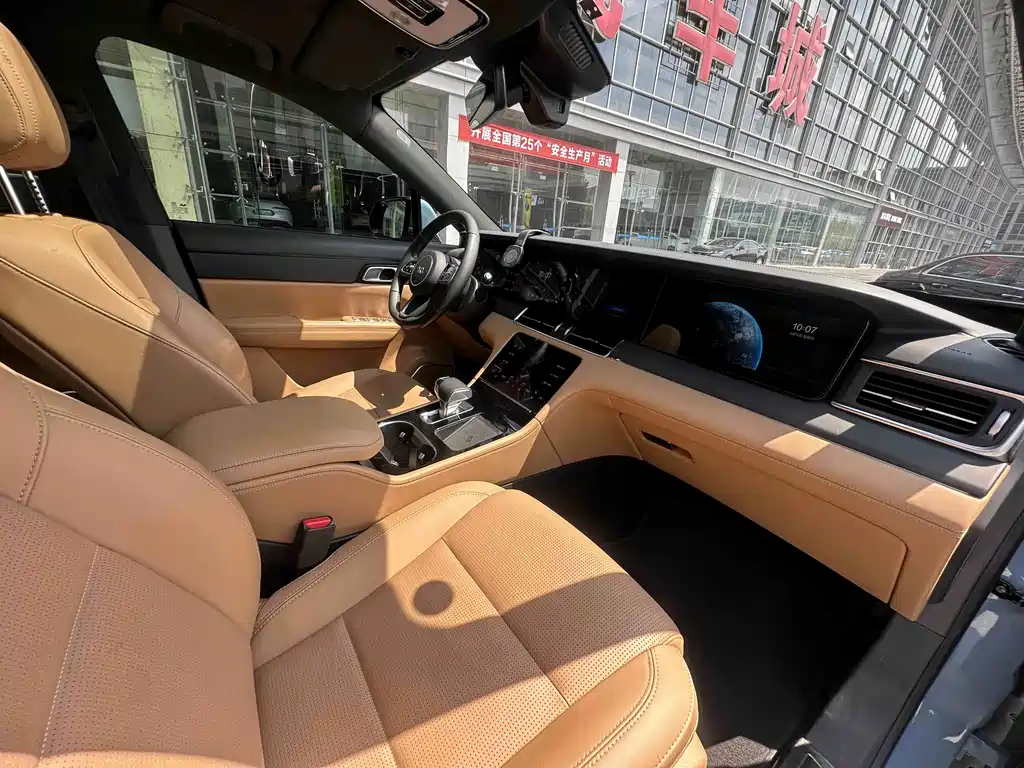 Li Auto ONE 2021 6 мест