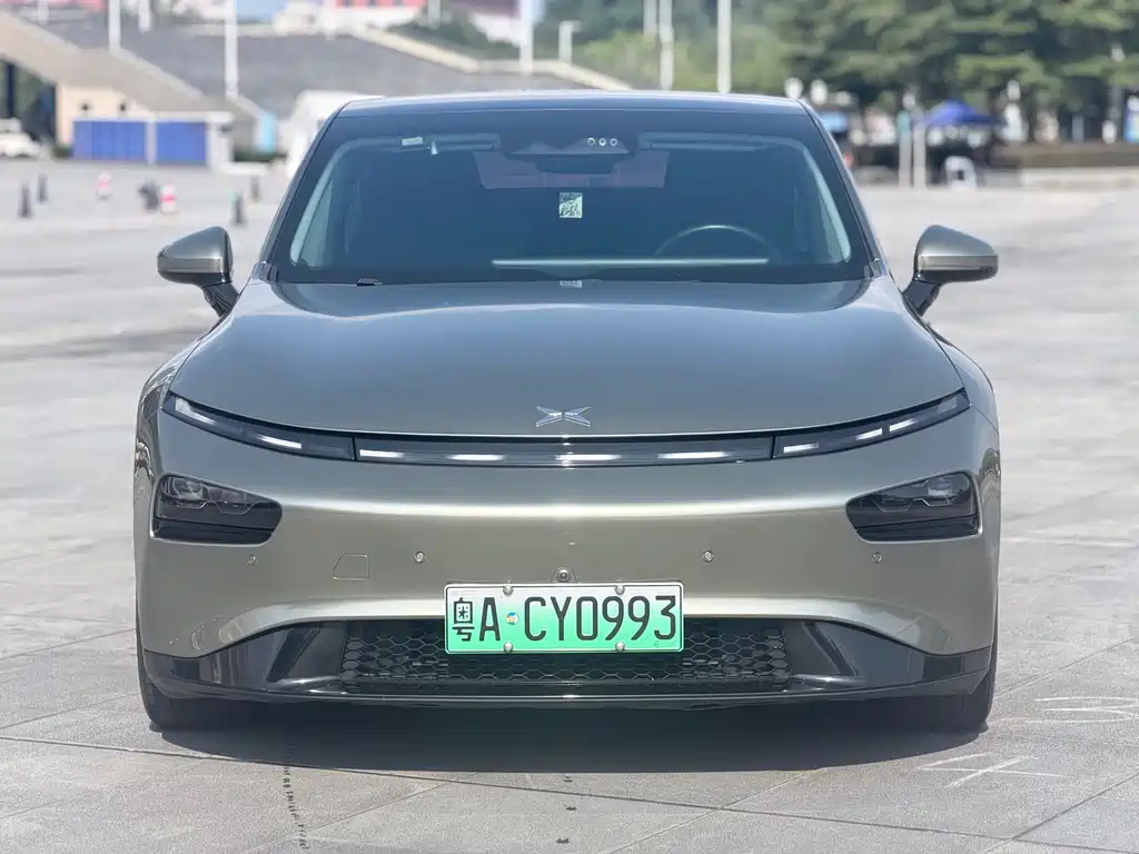 XPeng P7 — миниатюра 2