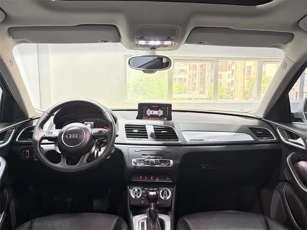 Audi Q3 (Import) — миниатюра 6