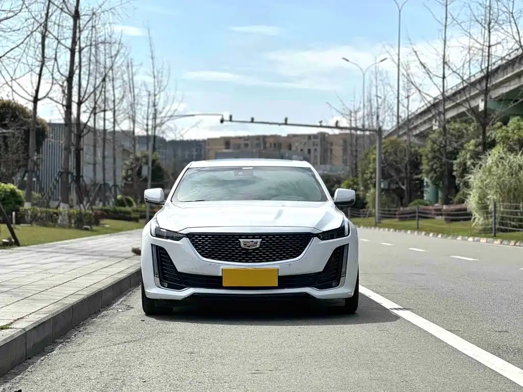 Cadillac CT5 — миниатюра 2