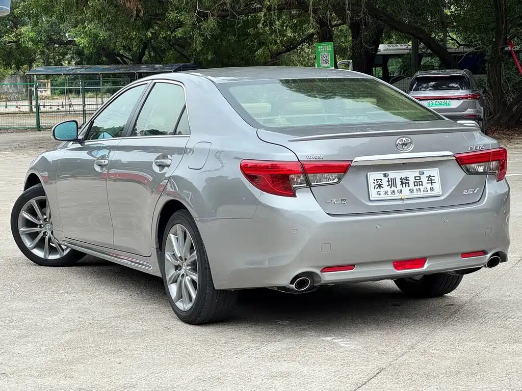 Toyota Reiz 2013 2.5V