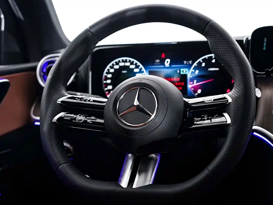Mercedes-Benz GLC — миниатюра 15