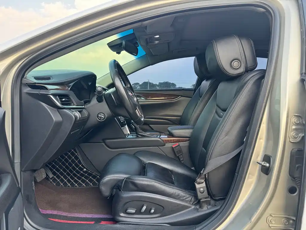 Cadillac XTS — миниатюра 4
