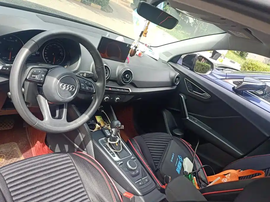 Audi Q2L — миниатюра 12