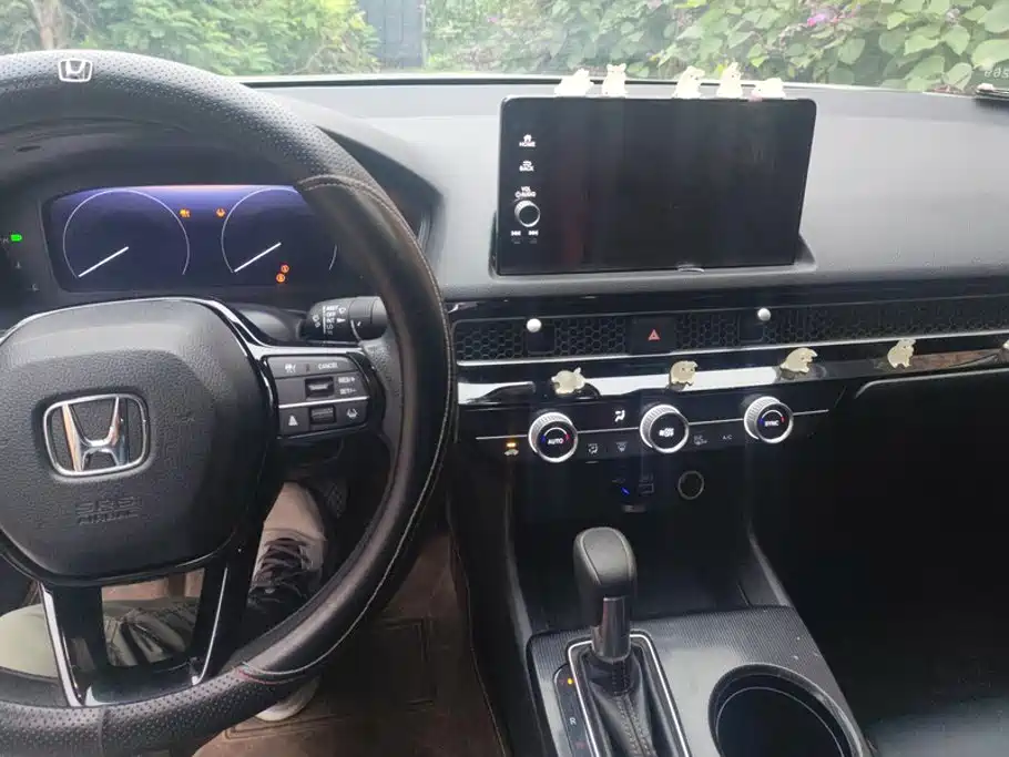 Honda Civic — миниатюра 12