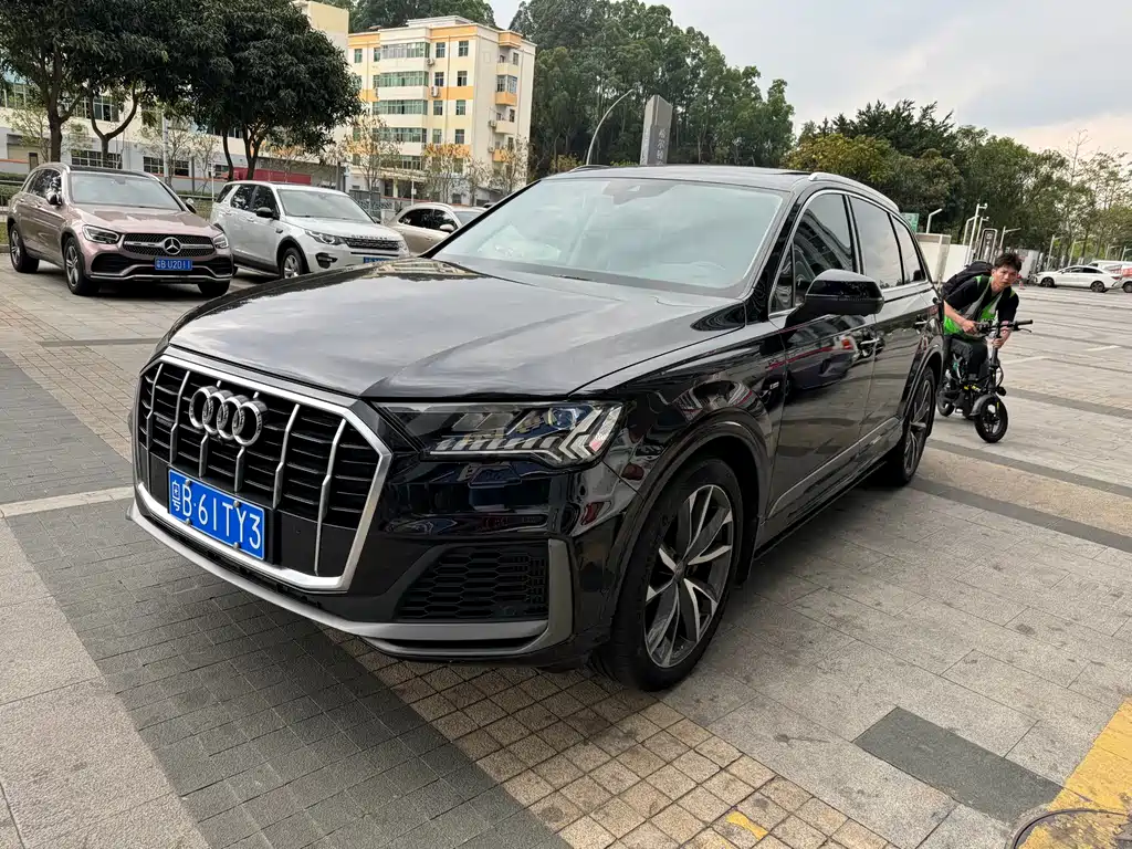 Audi Q7 2020 55 TFSI quattro