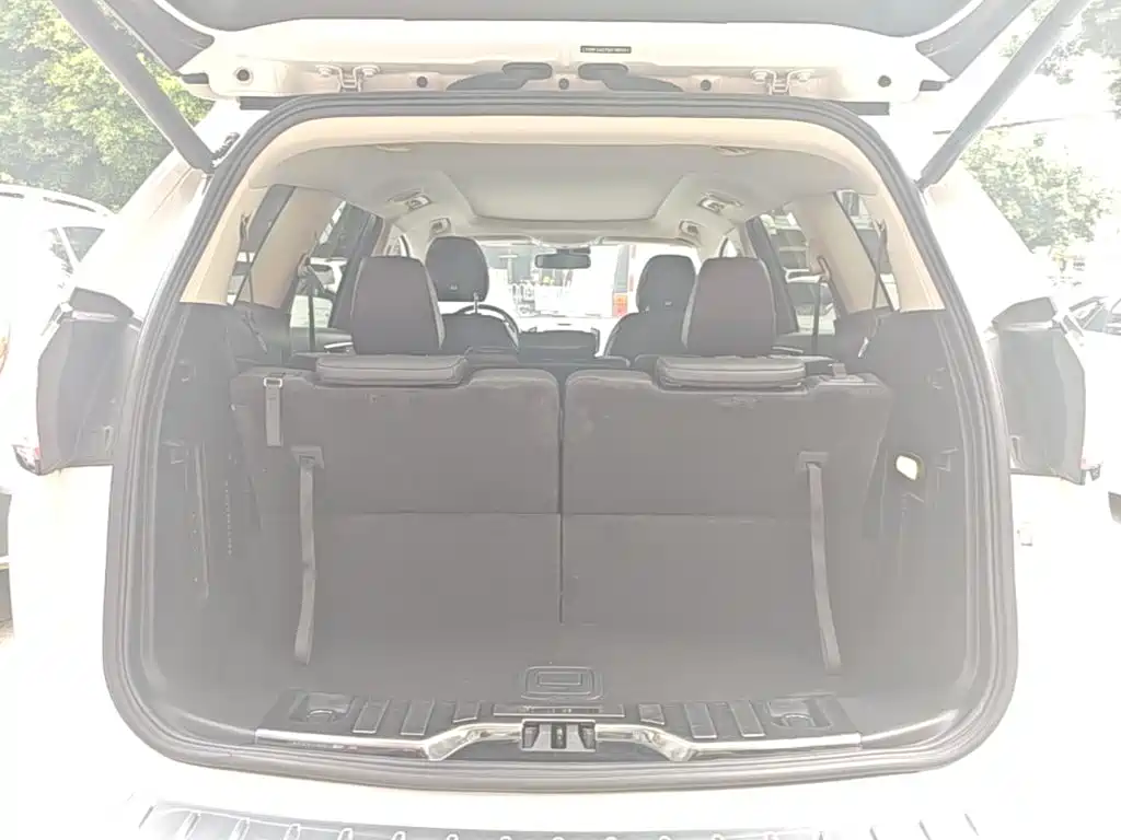 Ford Edge — миниатюра 19