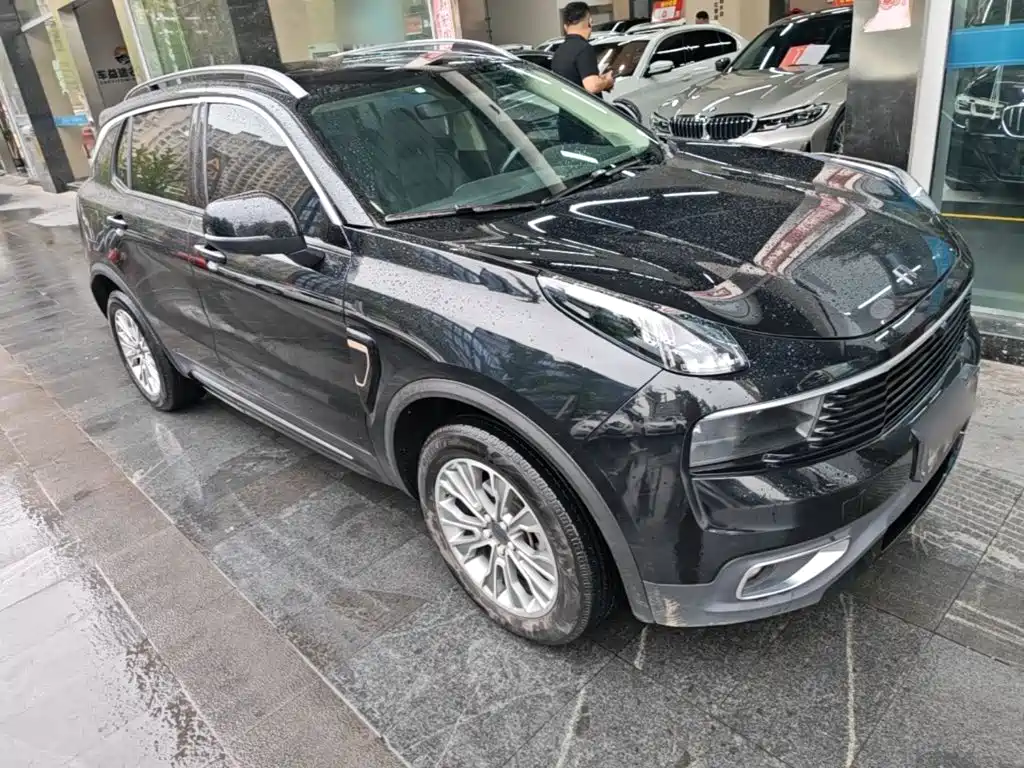 Lynk & Co 01 — миниатюра 4