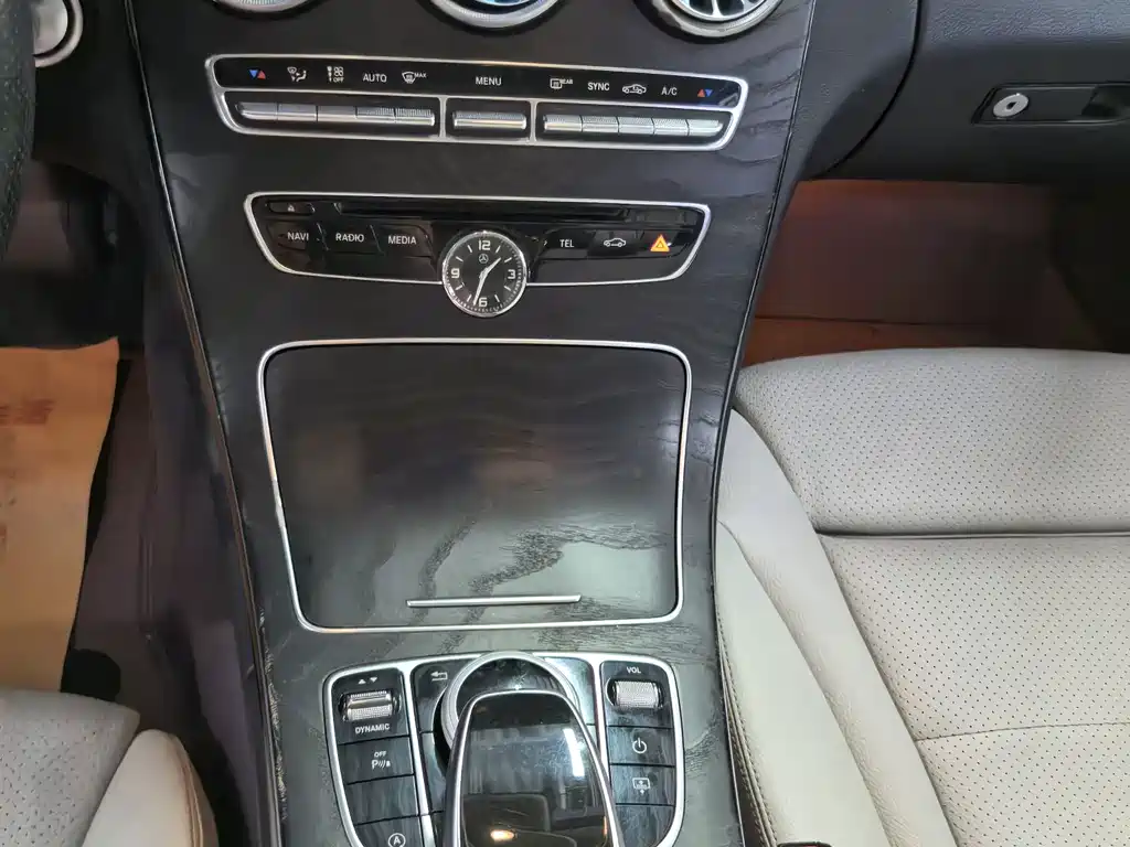 Mercedes-Benz C-Class — миниатюра 10