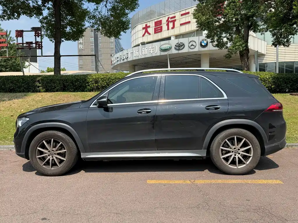Mercedes-Benz GLE (Import) — миниатюра 3