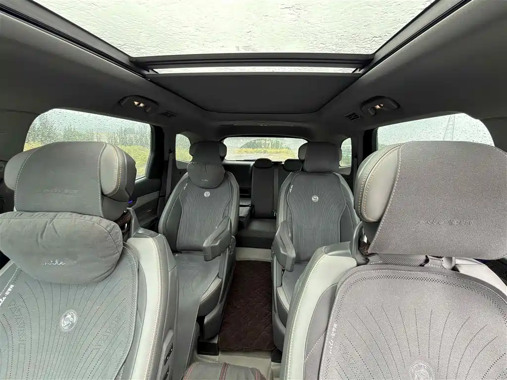 Ford Edge — миниатюра 9