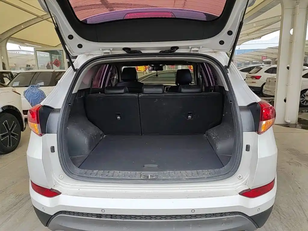 Hyundai Tucson — миниатюра 19