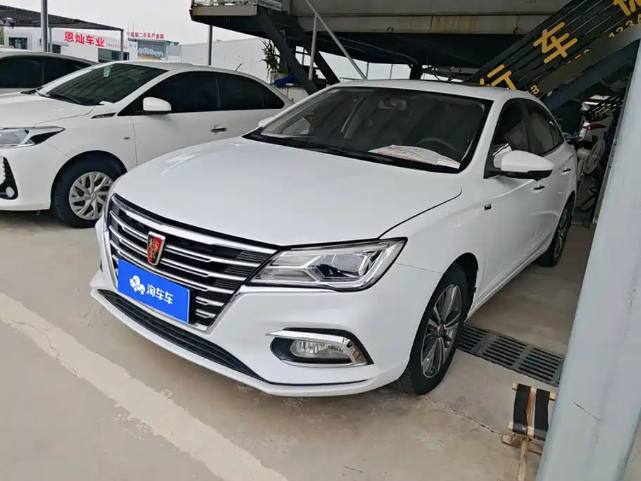 Roewe i5