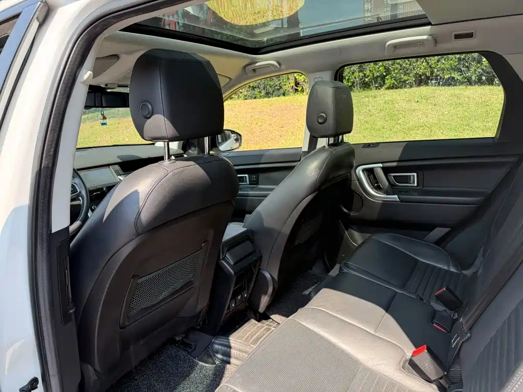 Land Rover Discovery Sport — миниатюра 11