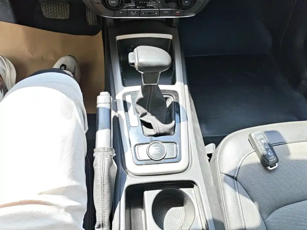 Qoros Qoros 3 — миниатюра 14