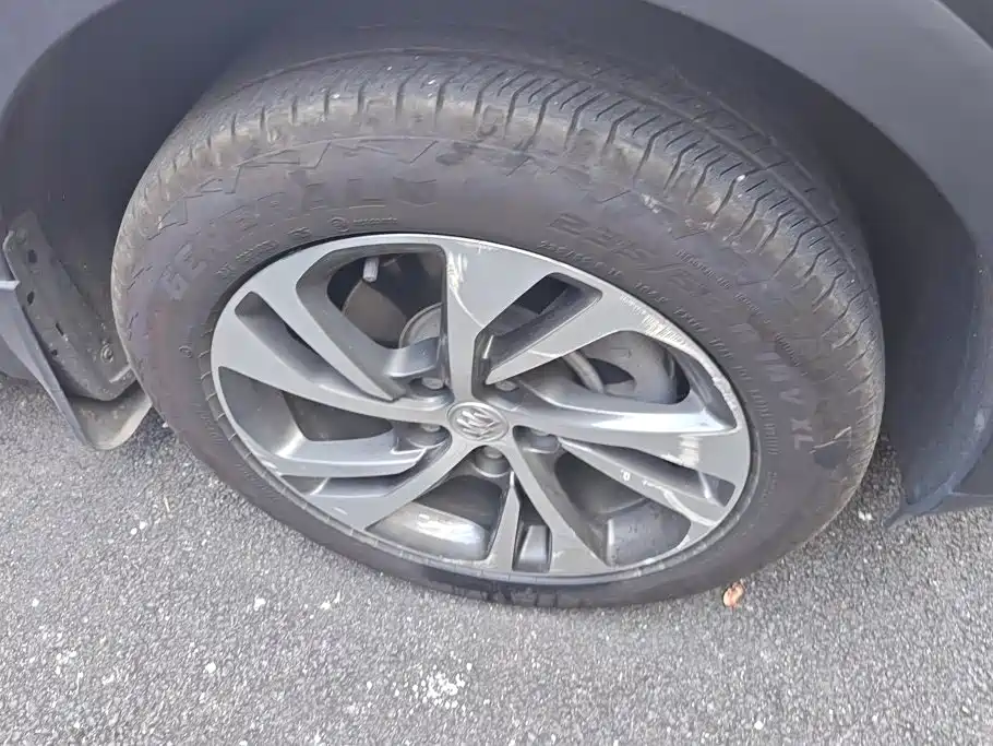 Buick Envision S — миниатюра 6