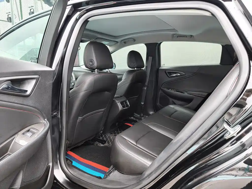 CHEVROLET MAI RUIBAO XL