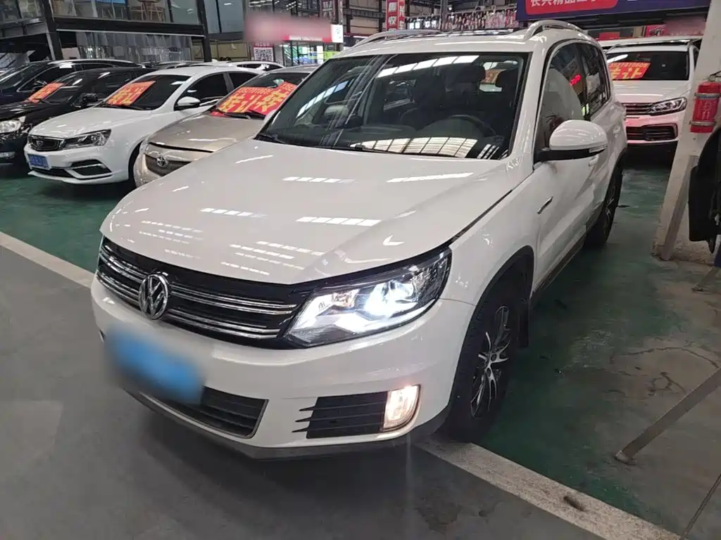 Volkswagen Tiguan
